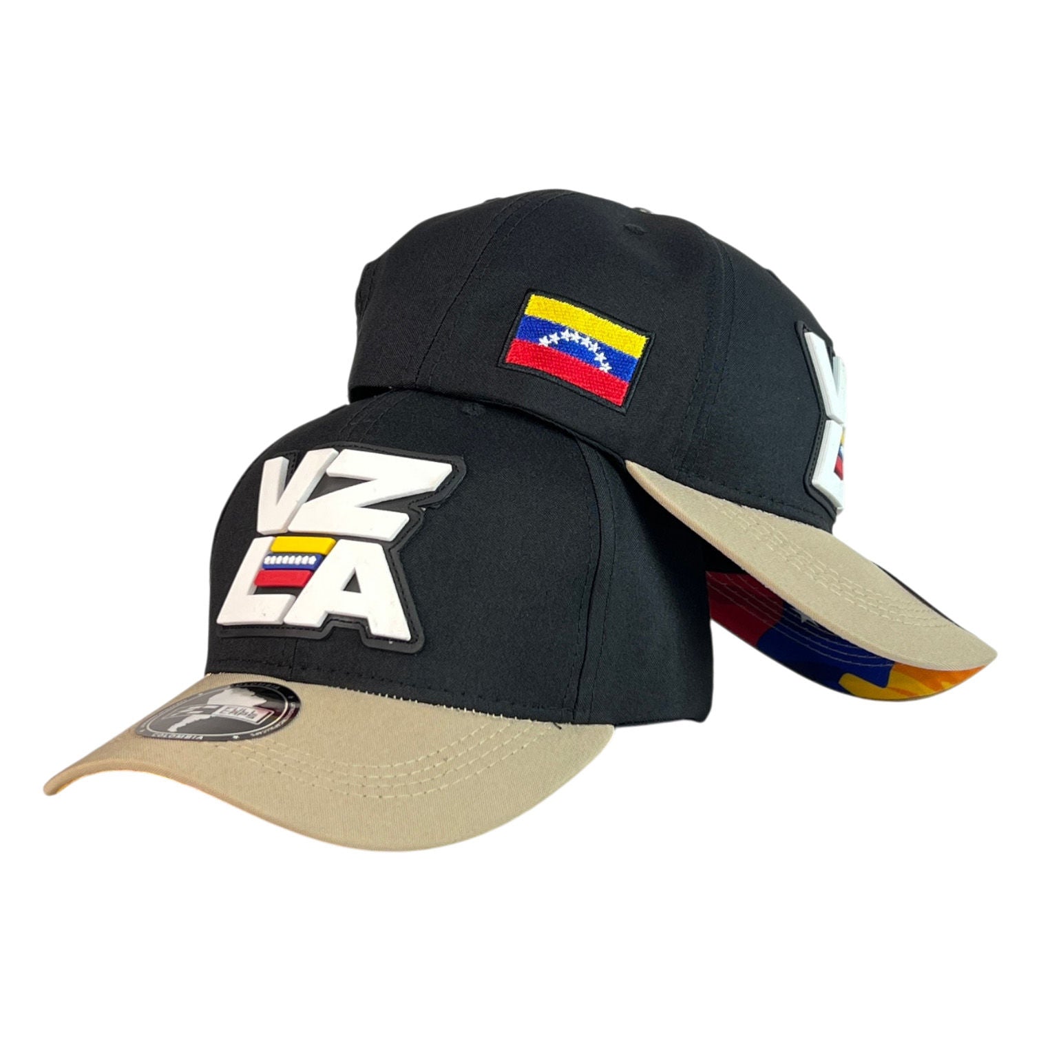 Gorra Venezuela Negra con Visera Beige y Bordado en Relieve.