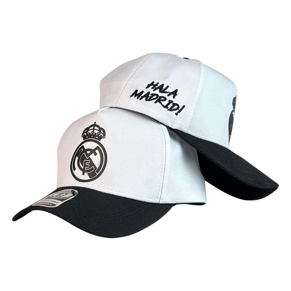 Gorra Real Madrid Blanca con Visera Negra y Bordado en Relieve.