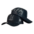 Gorra Amiri Negra en Gamuza con Malla Negra y Bordado en Relieve.