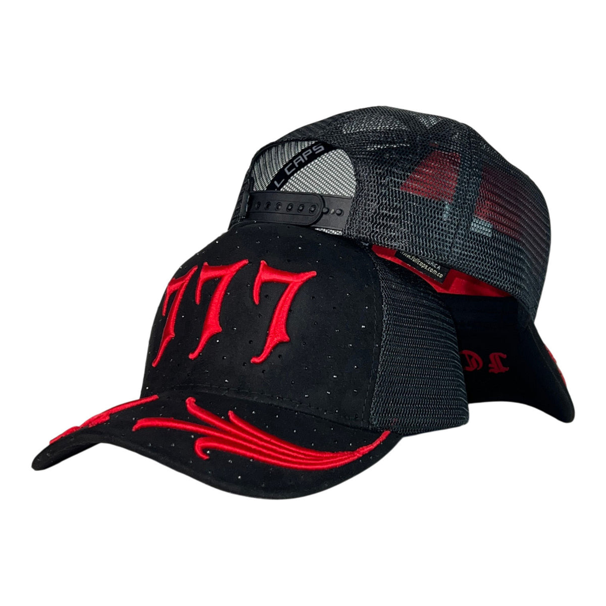 Gorra Full Caps Negra en Gamuza con Bordado en Relieve y Malla Negra.