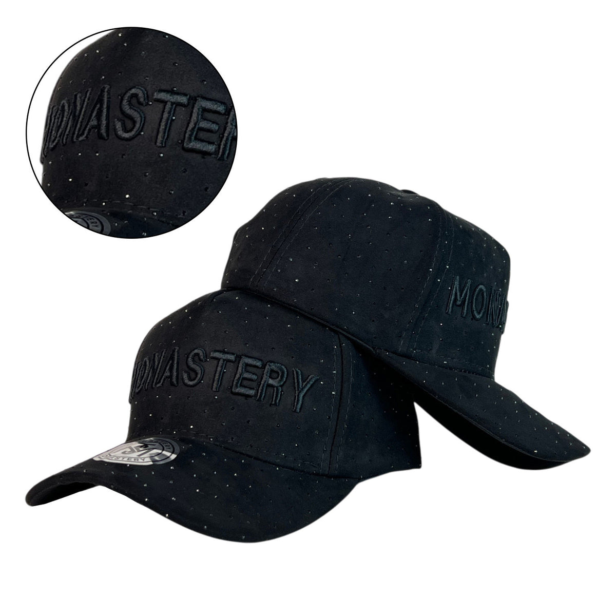 Gorra Monastery Negra en Gamuza con Bordado en Relieve y Microperforaciones.