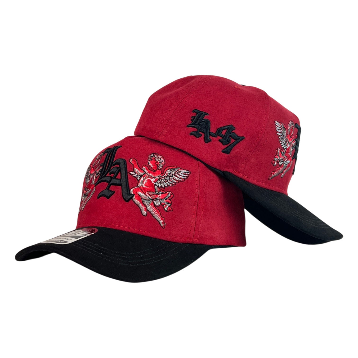 Gorra Full Caps Roja en Gamuza con Bordado de Ángeles y Visera Negra.