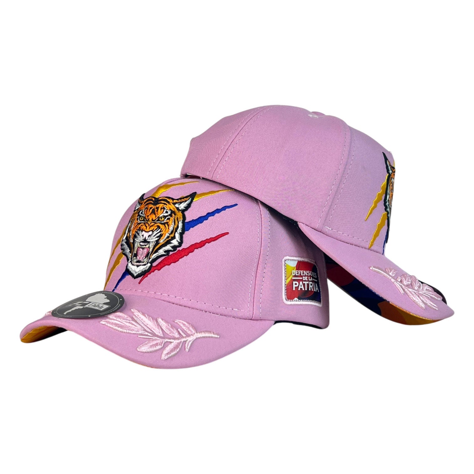 Gorra Colombia Rosa con Bordado de Tigre y Bordado de Rama.