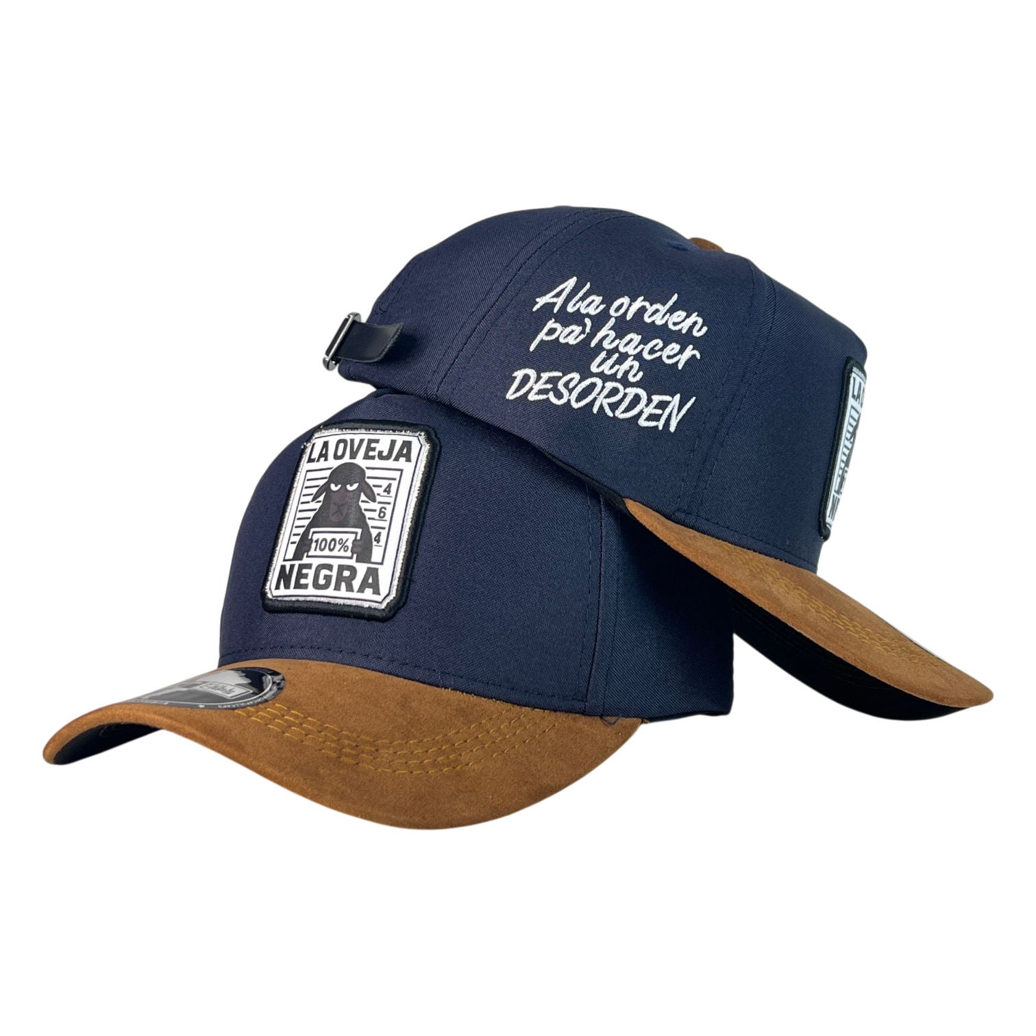 Gorra Full Caps Azul en Gamuza con Bordado de Oveja y Visera Miel.