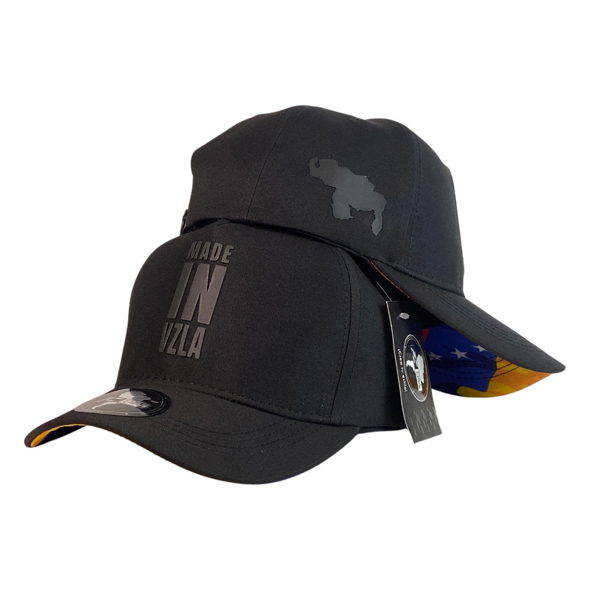 Gorra Venezuela Negra con Estampado Made in Vzla y Visera con Bandera.