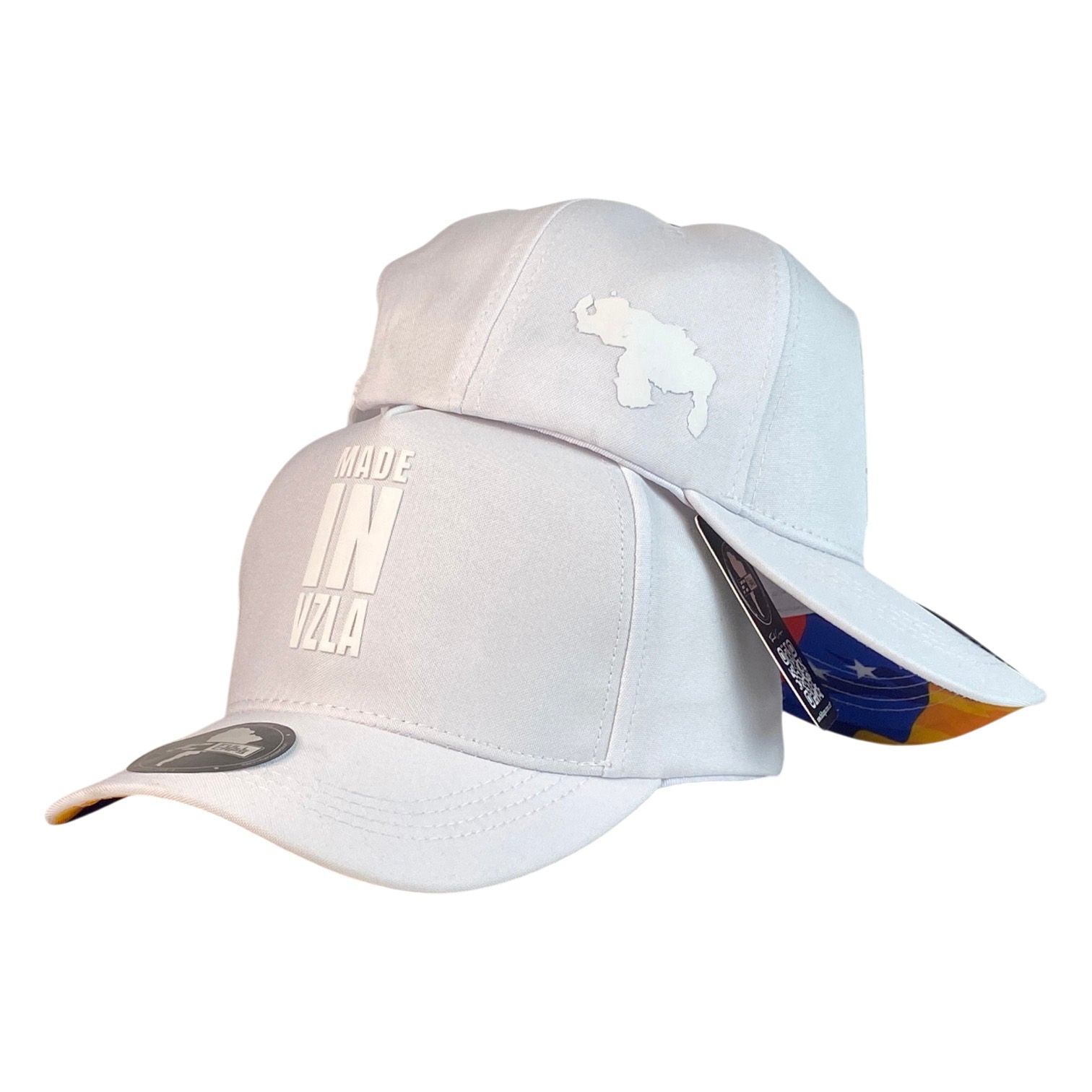 Gorra Venezuela Blanca con Bordado en Relieve y Estampado Interno.