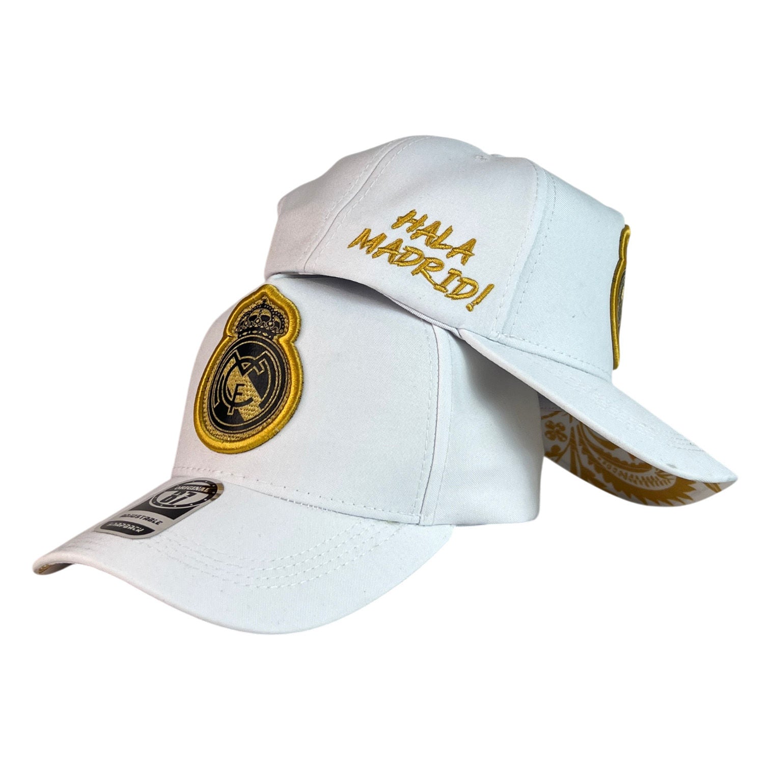 Gorra Real Madrid Blanca con Bordado en Relieve y Estampado en Visera.