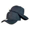 Gorra Tommy Negra con Bordado en Relieve y Visera con Hojas.