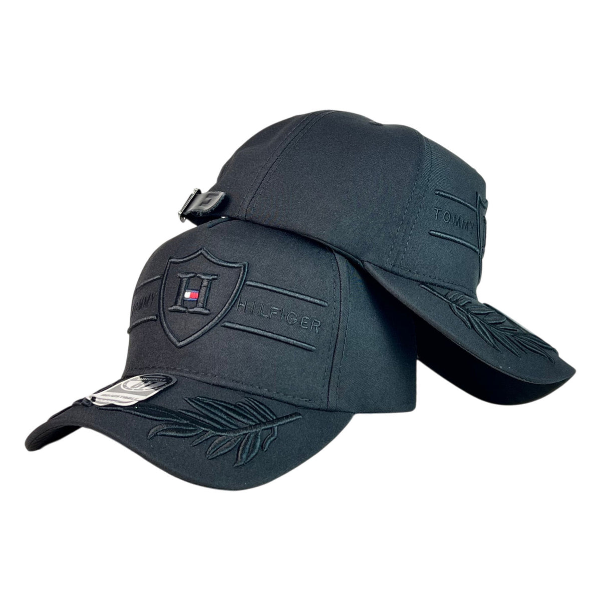 Gorra Tommy Negra con Bordado en Relieve y Visera con Hojas.