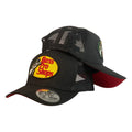 Gorra Bass Pro Shop Negra con Malla Negra y Visera Roja.