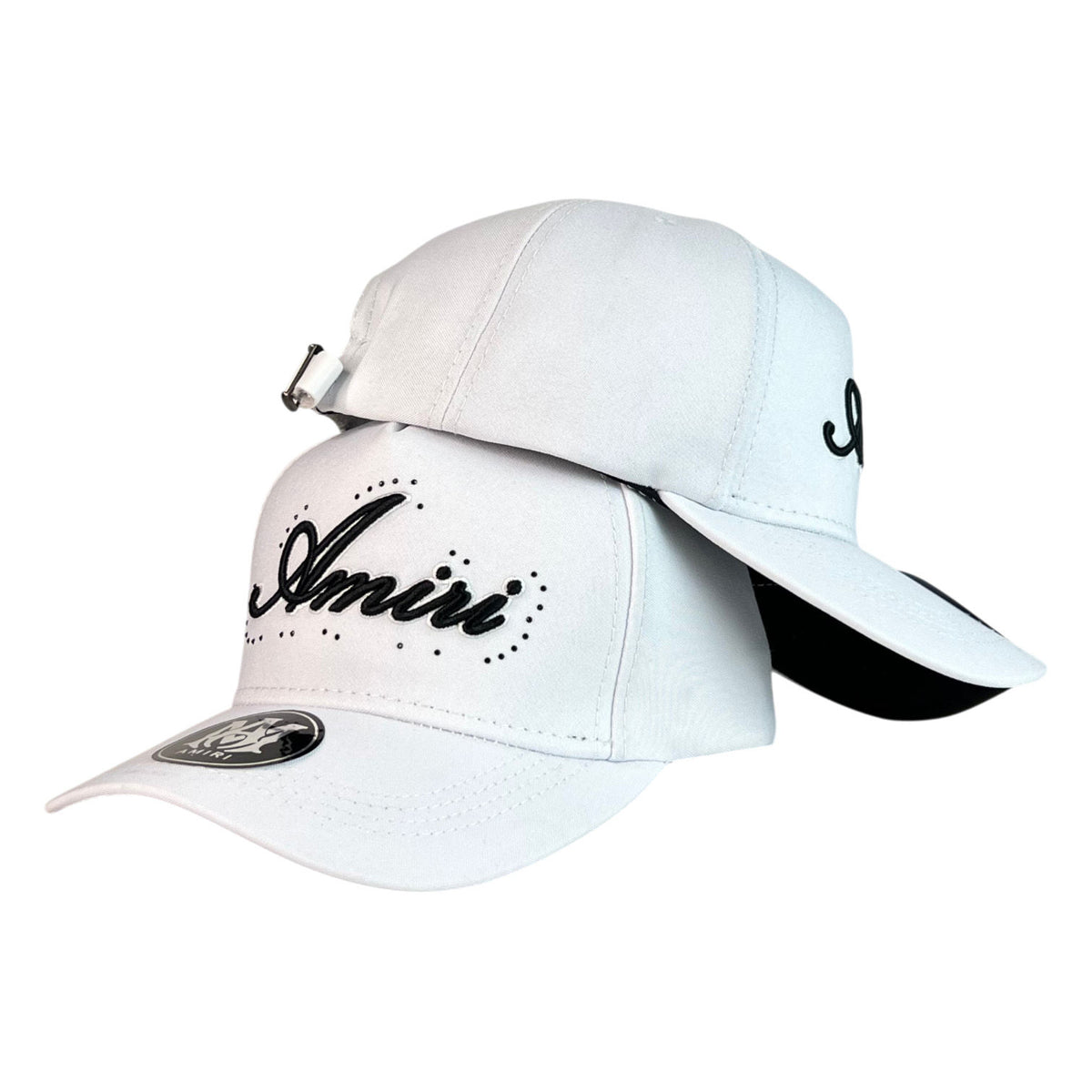 Gorra Amiri Blanca con Bordado en Relieve y Cristales.