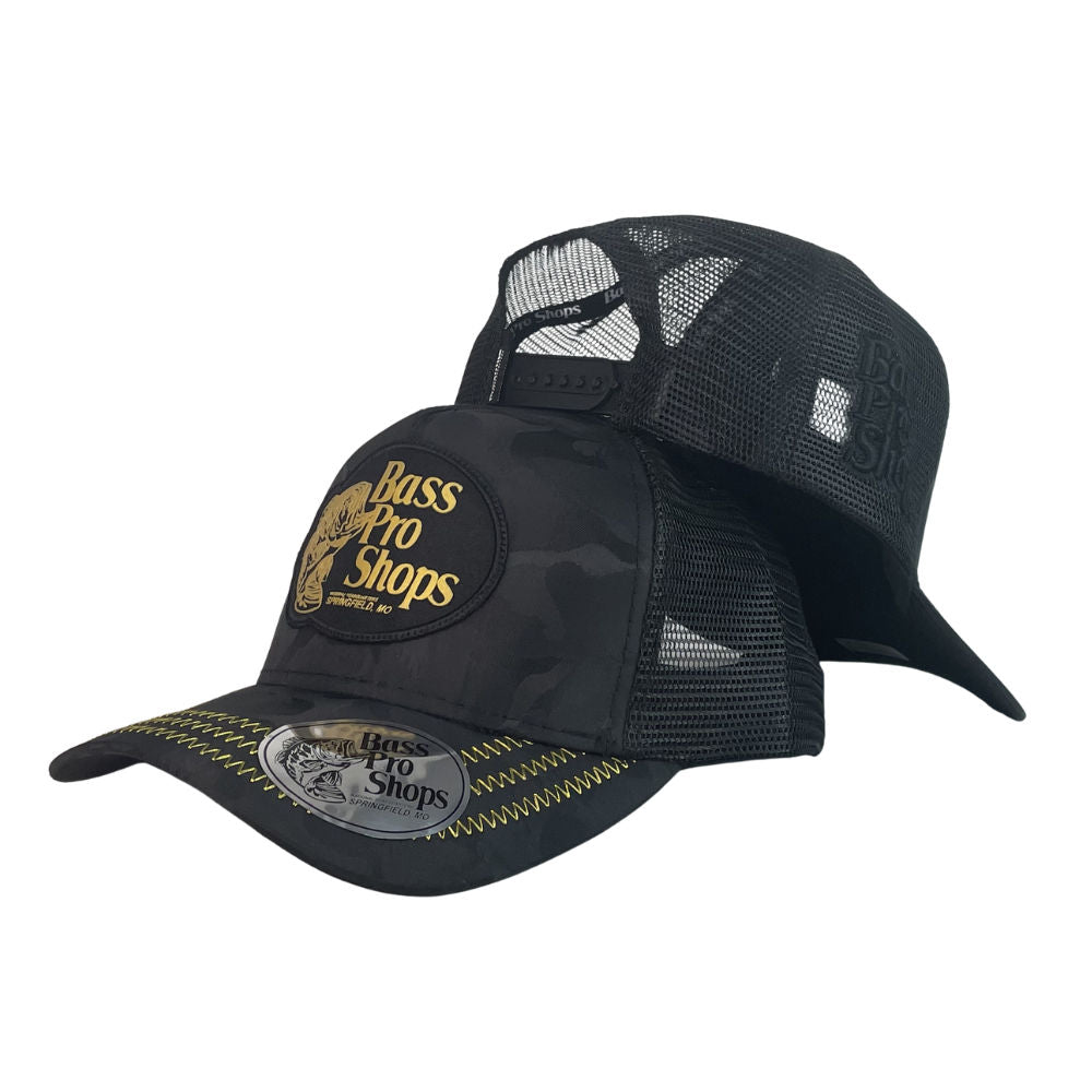 Gorra Bass Pro Shop Negra con Malla Negra y Bordado en Relieve.